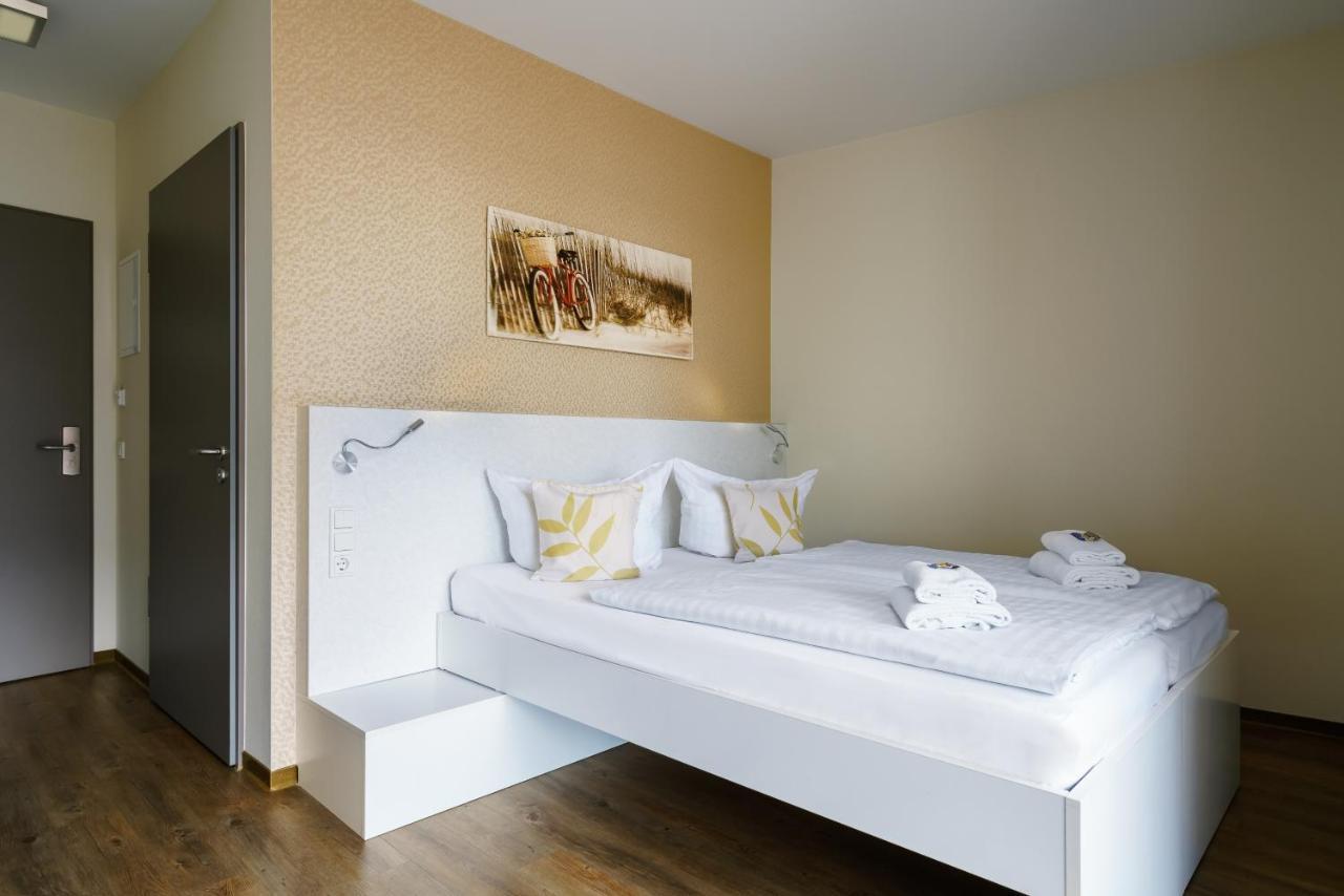Radlon Fahrrad-Komfort-Hotel Варен Екстериор снимка