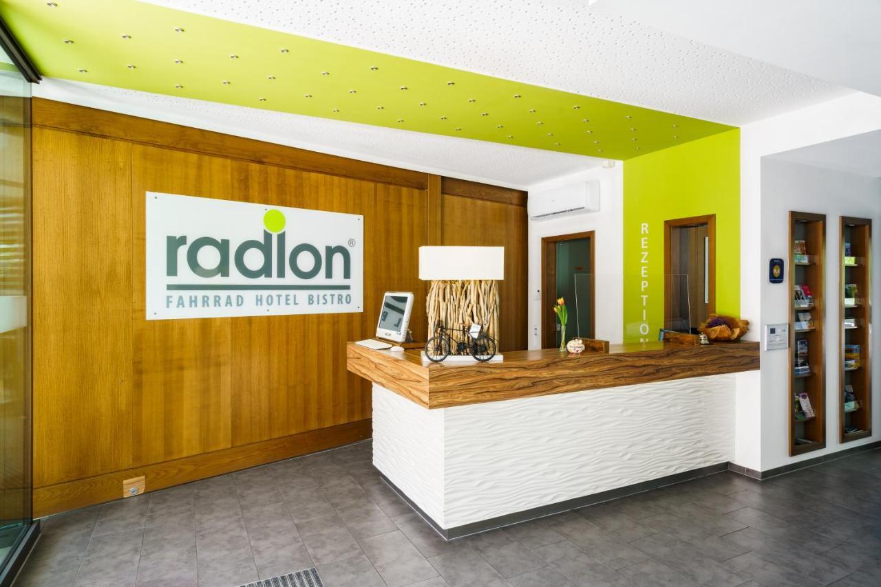 Radlon Fahrrad-Komfort-Hotel Варен Екстериор снимка