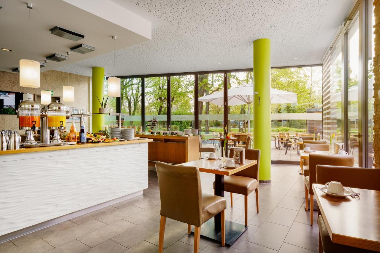 Radlon Fahrrad-Komfort-Hotel Варен Екстериор снимка