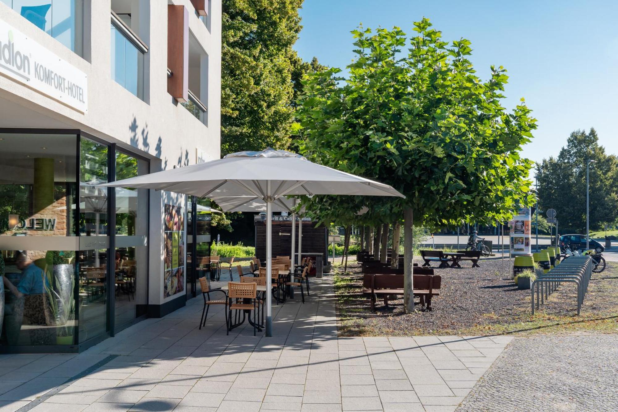 Radlon Fahrrad-Komfort-Hotel Варен Екстериор снимка