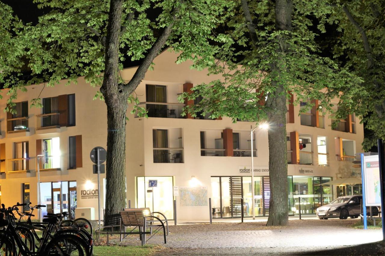 Radlon Fahrrad-Komfort-Hotel Варен Екстериор снимка